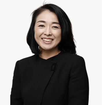 Professor Osono was appointed Dean in 2022. She has lead the ICS-based Porter Prize award initiative for over a decade